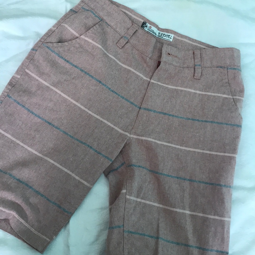 Men’s Ezekiel shorts